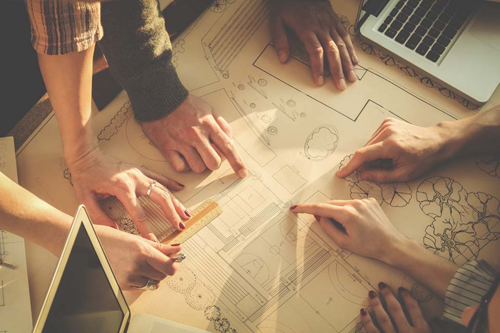 Read more about the article The Top 5 Reasons You Need a Business Coach